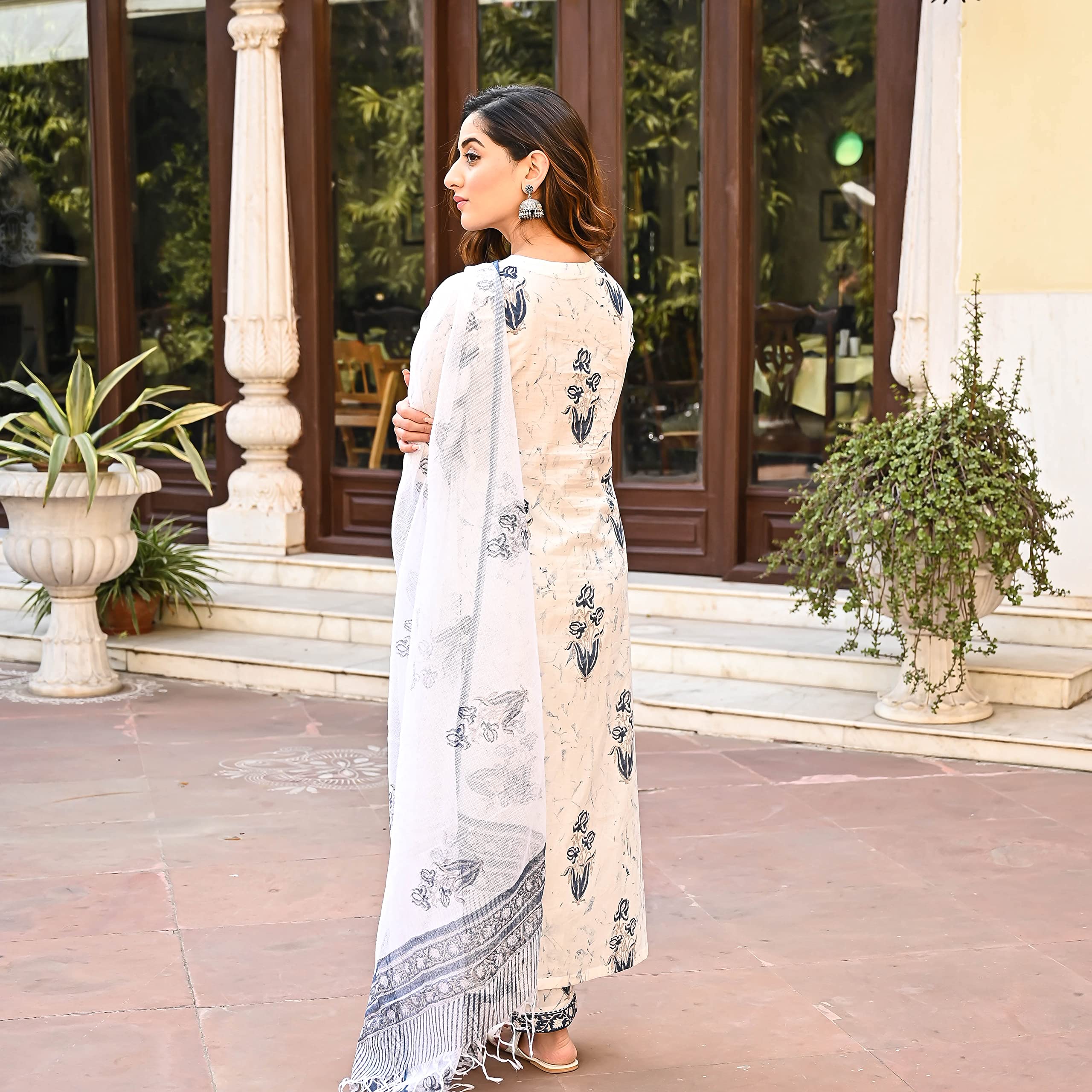 Arayna Women's Floral Printed 100% Cotton Kurti Palazzo Pants Set with Dupatta (XXXXXX-Large), White - Image 6