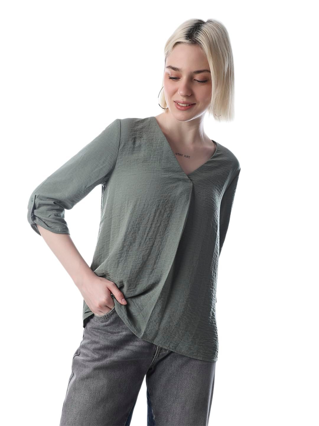 Women's Solid Loose Fit Green Top - Image 2